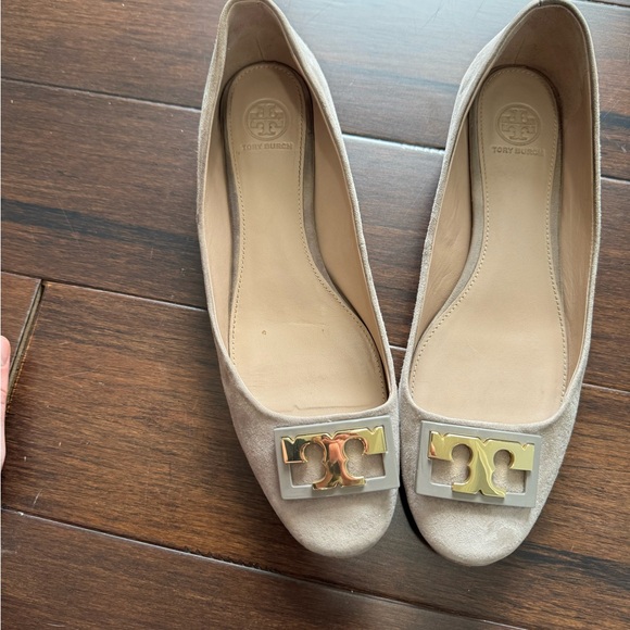 Tory Burch - Gigi Pump, Block Heel suede - Picture 3 of 6